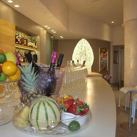 Olivi Spa&natural Wellness 4* Sirmione